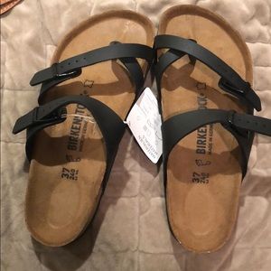 Mayari Birkenstock’s BRAND NEW
